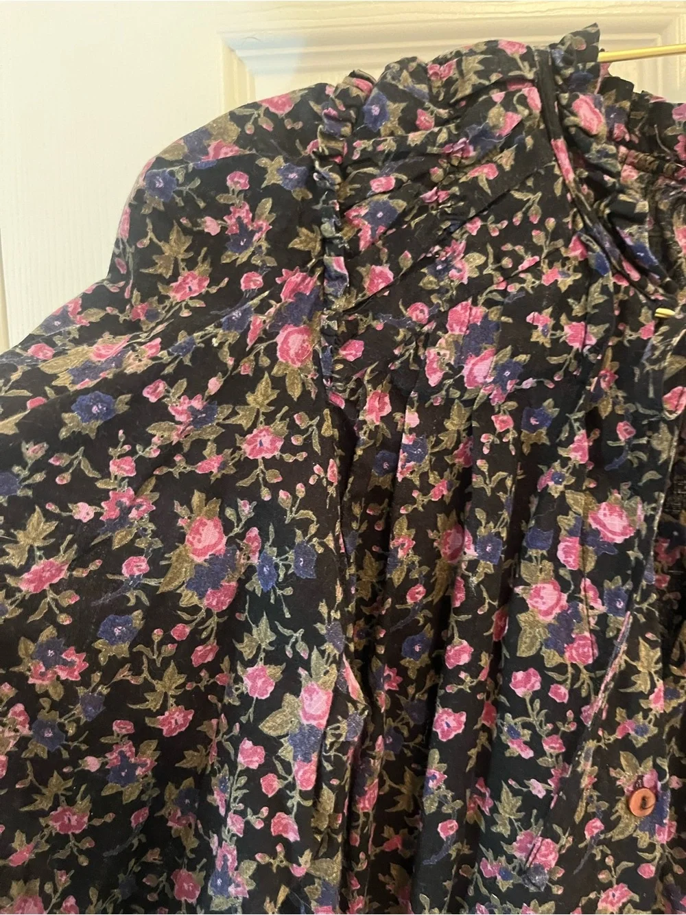 Free People Meant To Be Blouse – Black Rose Floral – XS